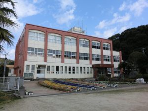 長島中学校